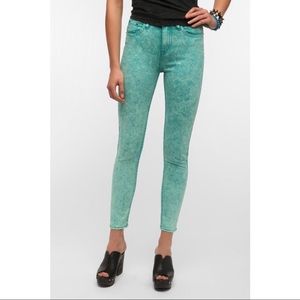 Ziggy Denim Acid Wash Mid-Rise Skinny Jeans